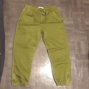 CARGO PANTS/ JOGGERS